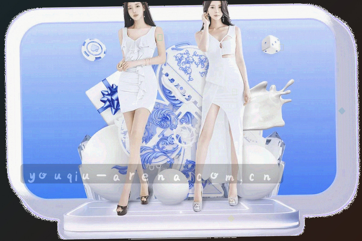球场边线处的阶梯看台与栏杆线条，无人物的几何构图